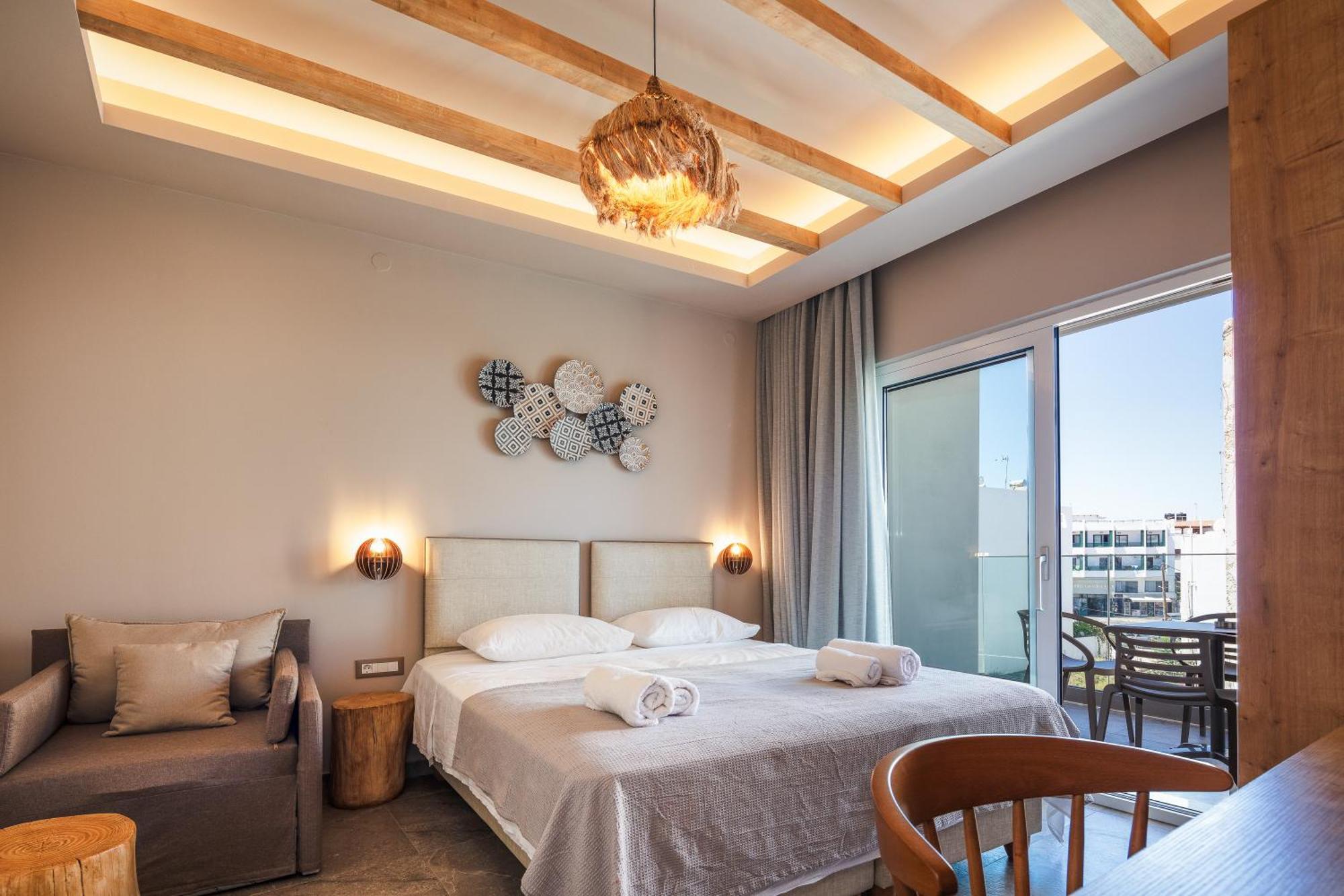 Skipper Beachfront Suites Hersonissos  Phòng bức ảnh
